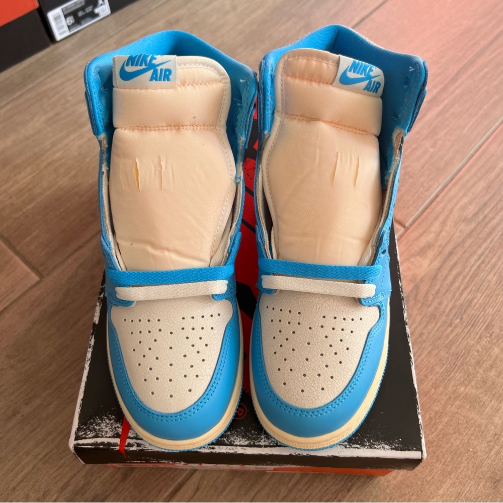 Air Jordan 1 Retro High OG GS - Picture 4 of 7